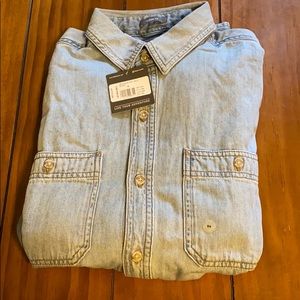 🆕 Eddie Bauer long Sleeve Denim Shirt